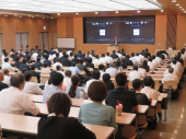 中期経営計画発表会1