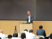 中期経営計画発表会1